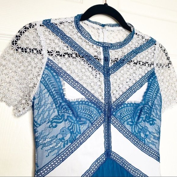 Self-Portrait Lace Panel Pleated Blue Mini Dress - Picture 7 of 12